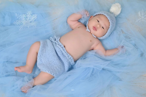 玉林四个半月宝宝发育标准 玉林四个半月宝宝发育标准